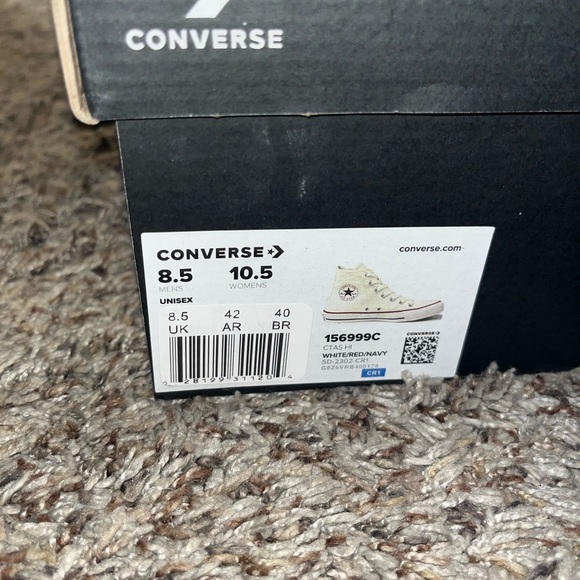 Converse - Picture 2 of 6